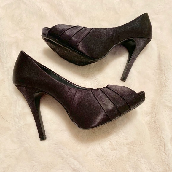 Lulu Townsend Shoes - Lulu Townsend Heels.
